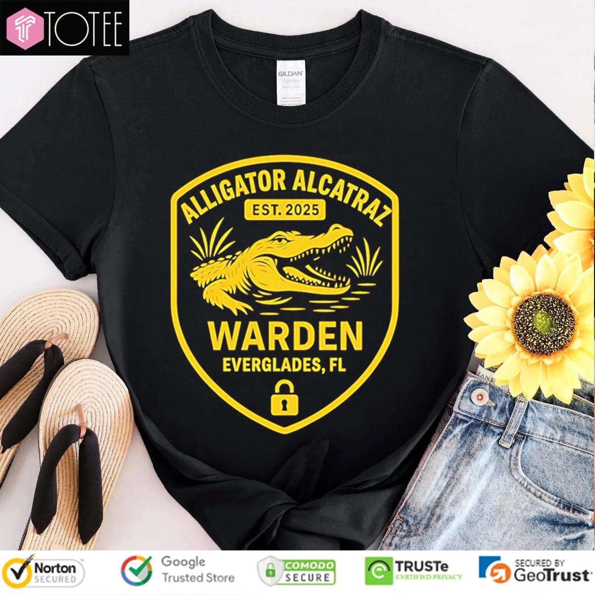 Alligator Alcatraz Warden Everglades Florida Est 2025 T-shirt
